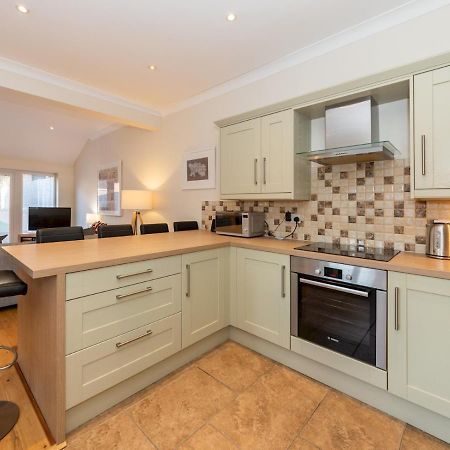 Pass The Keys 41C Bath Road Modern Renovated Peaceful House With Garden Villa Reading Buitenkant foto