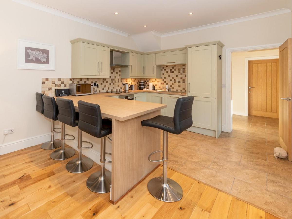 Pass The Keys 41C Bath Road Modern Renovated Peaceful House With Garden Villa Reading Buitenkant foto
