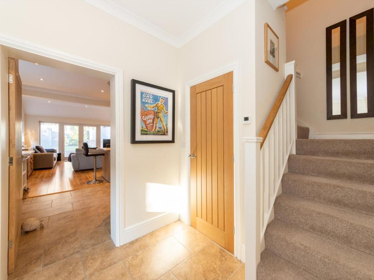 Pass The Keys 41C Bath Road Modern Renovated Peaceful House With Garden Villa Reading Buitenkant foto