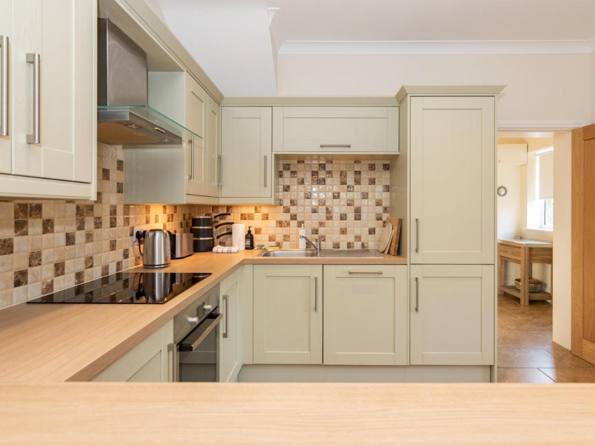 Pass The Keys 41C Bath Road Modern Renovated Peaceful House With Garden Villa Reading Buitenkant foto
